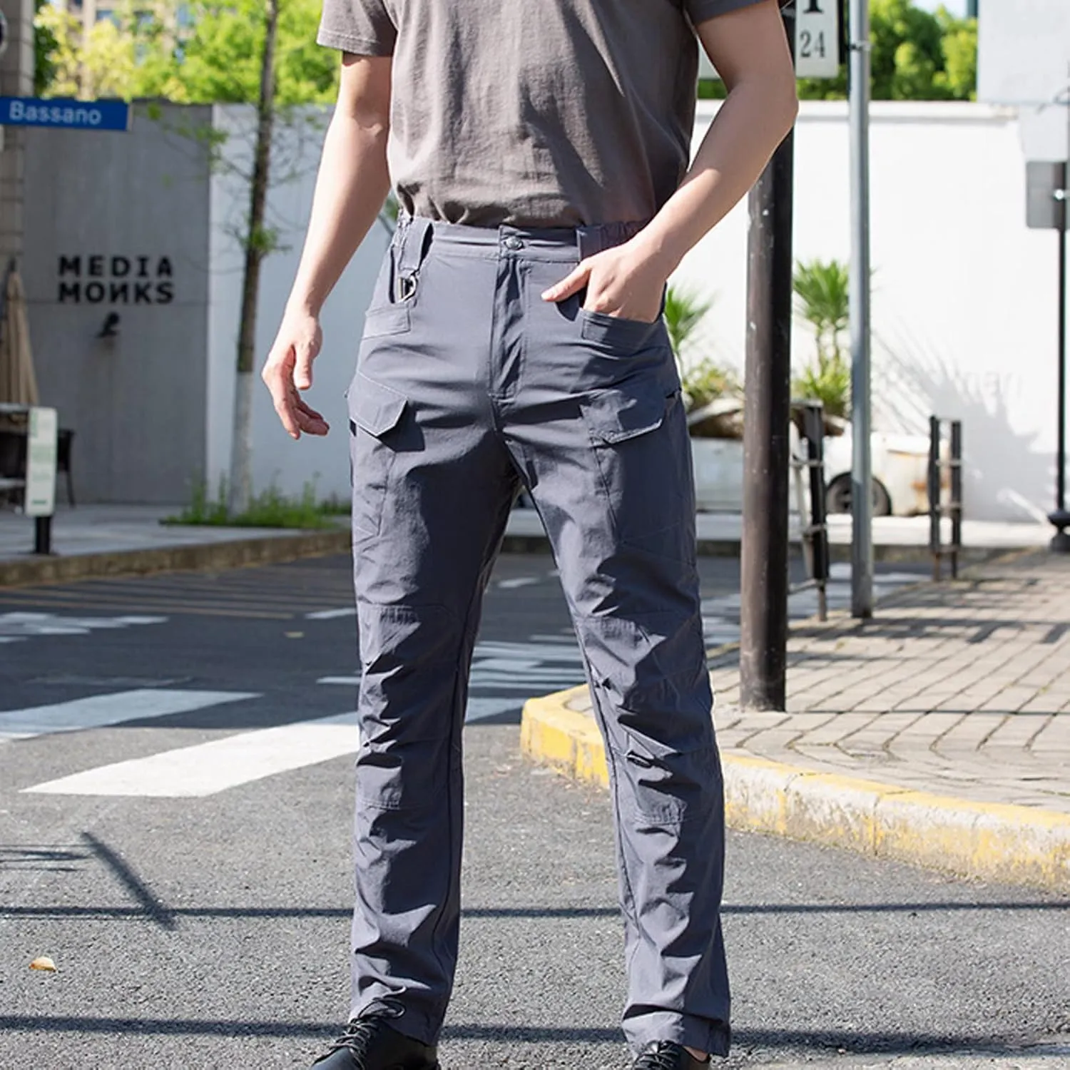Cargo Joggers for Men Elastic Waist Stretch Athletic Sweatpants Baggy Outdoor Trousers with Multi Pockets