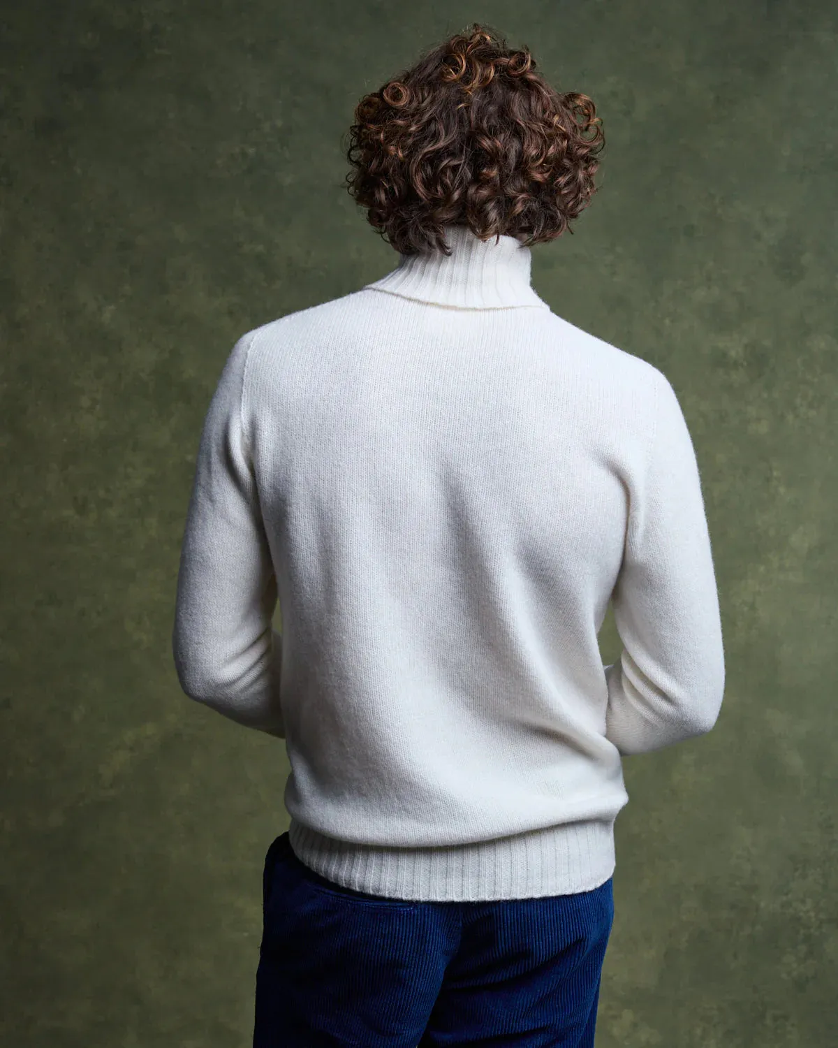 GASTONE - 100% Wool Turtle Neck