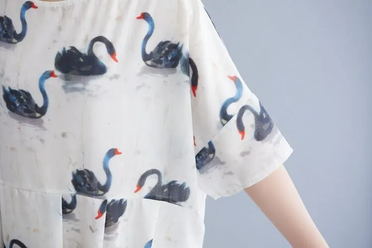 Loose Swans Print Midi Dress